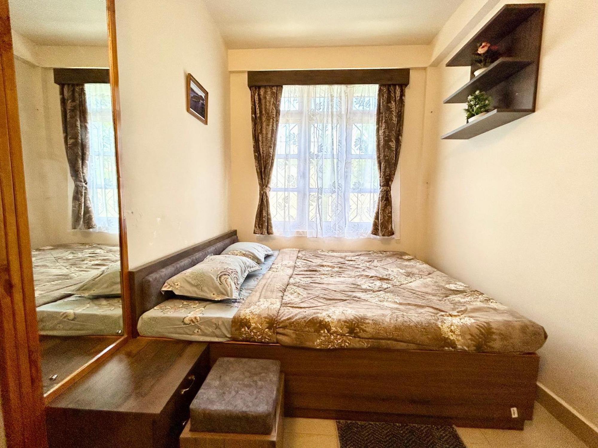 Yepplo Holiday Home - Complimentary Breakfast - 24 Hrs Caretaker & Power Backup シロン エクステリア 写真